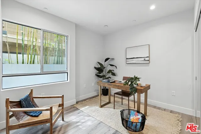 $1,299,000 | 1326 Centinela Avenue, Unit 103, Los Angeles, CA 90025