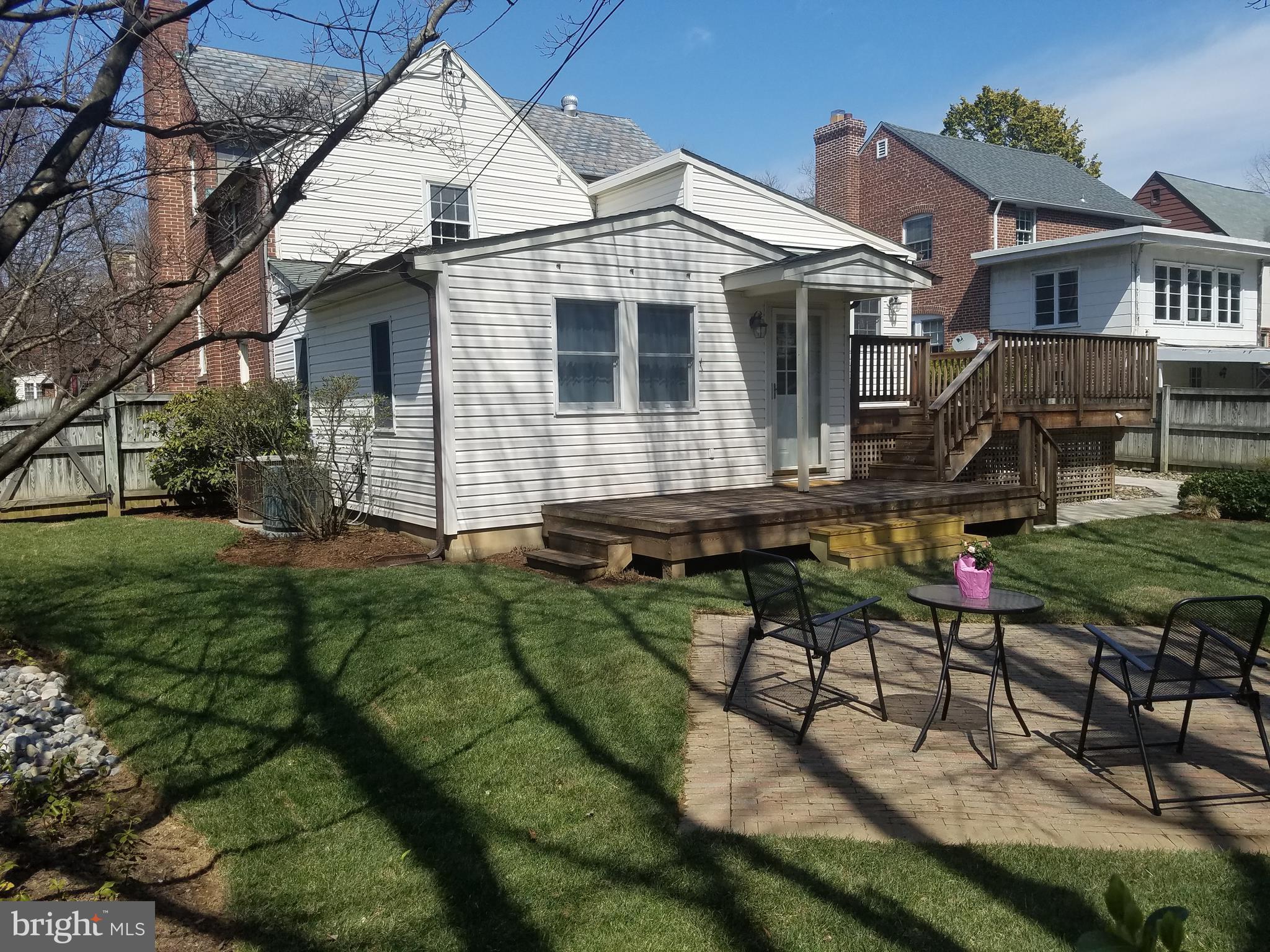 619 Kingston Road Baltimore, MD 21212 - Photo 27 of 30 Great lawn. Patio, deck. Fenced yard.