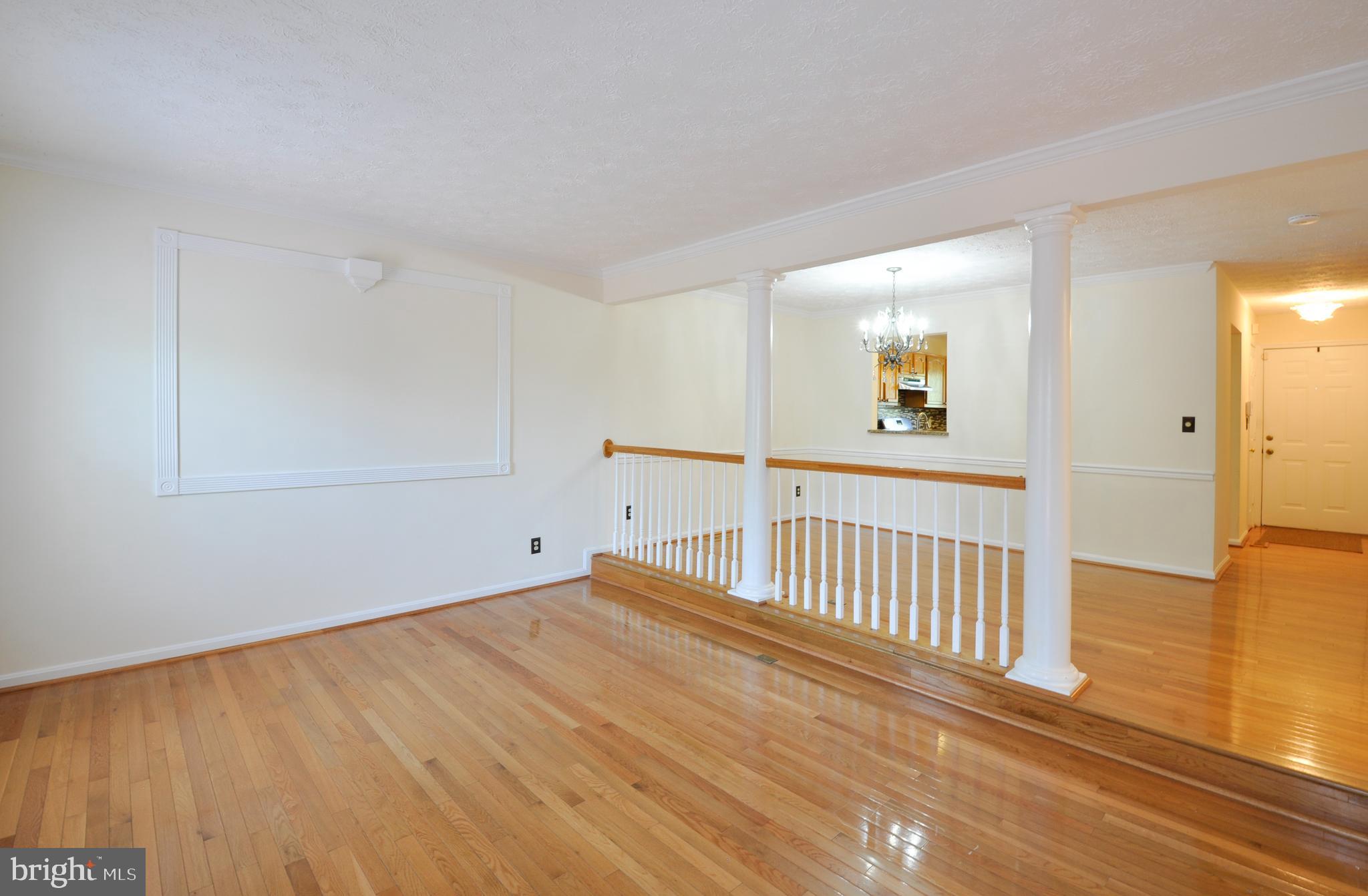 204 Rover Court Stafford, VA 22554 - Photo 19 of 41 Living Room