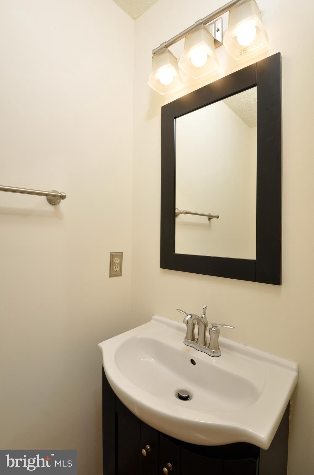 204 Rover Court Stafford, VA 22554 - Photo 8 of 41 Half Bath
