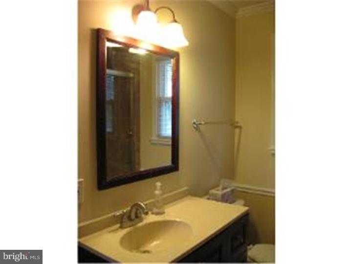2130 Bridgewater Road Aston, PA 19014 - Photo 21 of 22 Bathroom