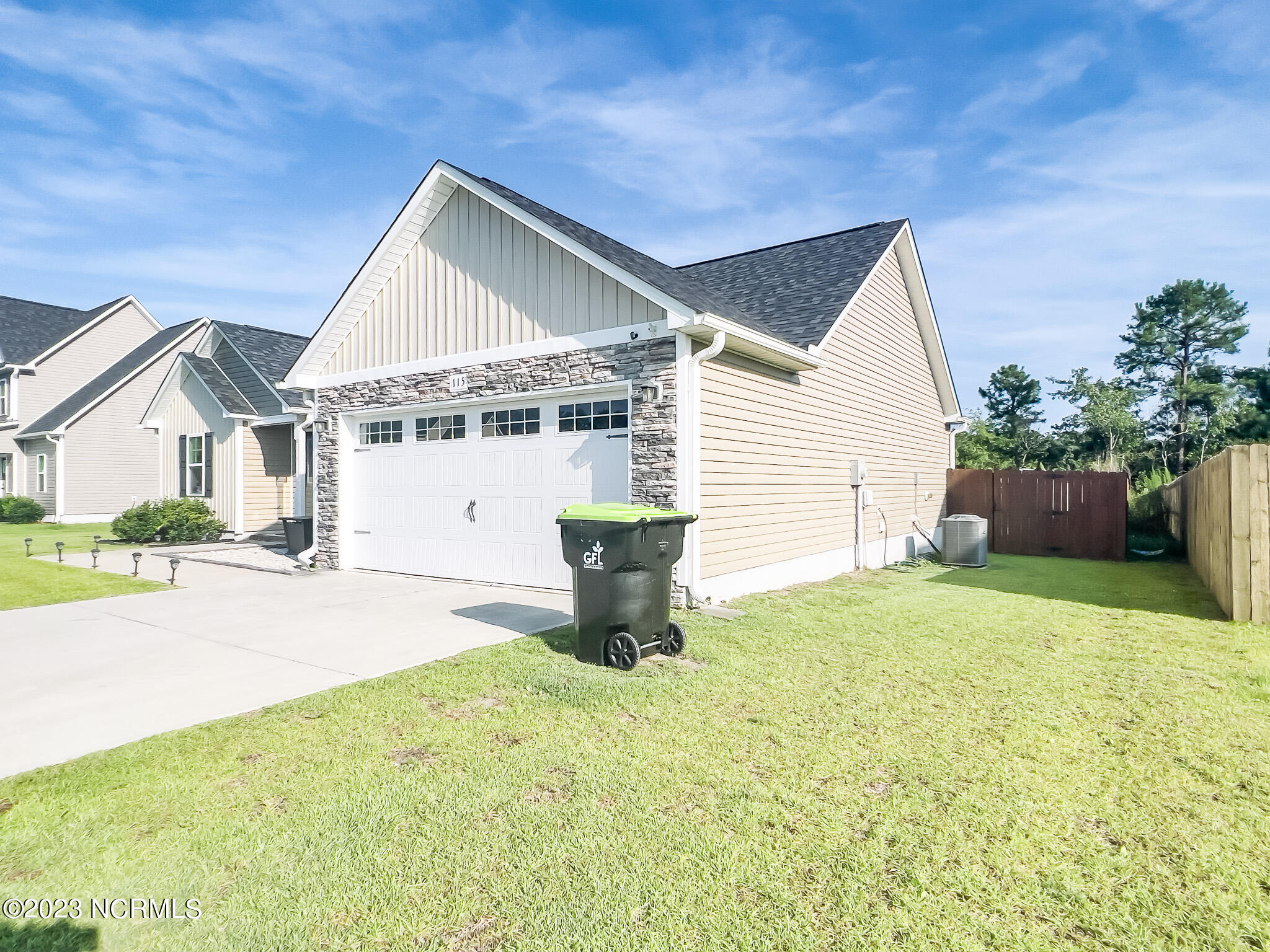 115 Sonia Drive Hubert, NC 28539 - Photo 6 of 48 IMG_E5108