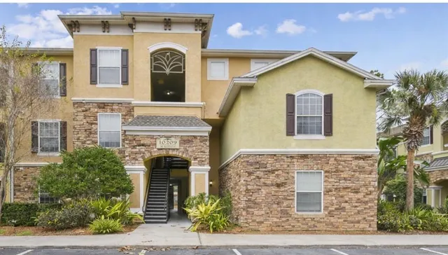 $235,000 | 10209 Courtney Palms Boulevard, Unit 101, Tampa, FL 33619