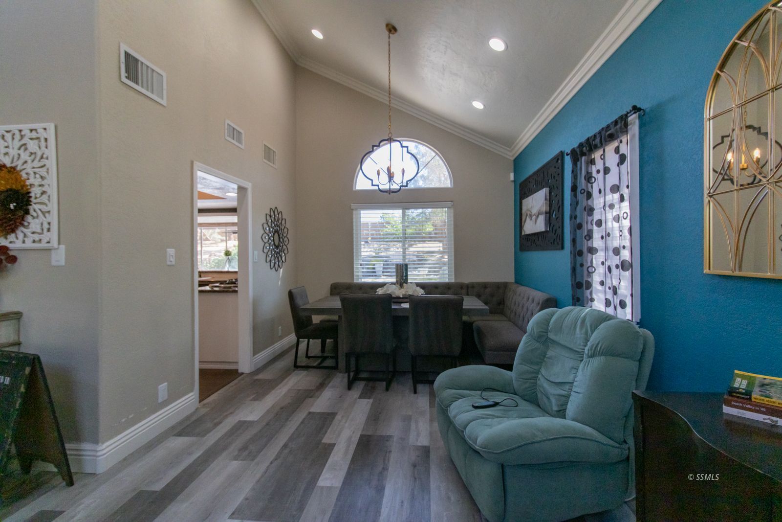 129 West Mojave Rose Avenue Ridgecrest, CA 93555 - Photo 9 of 49