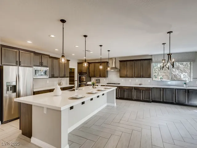 $750,000 | 9724 Wildflower Vista Avenue, Las Vegas, NV 89166