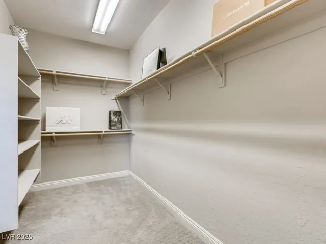 $750,000 | 9724 Wildflower Vista Avenue, Las Vegas, NV 89166