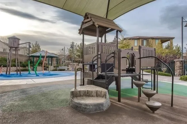 $750,000 | 9724 Wildflower Vista Avenue, Las Vegas, NV 89166
