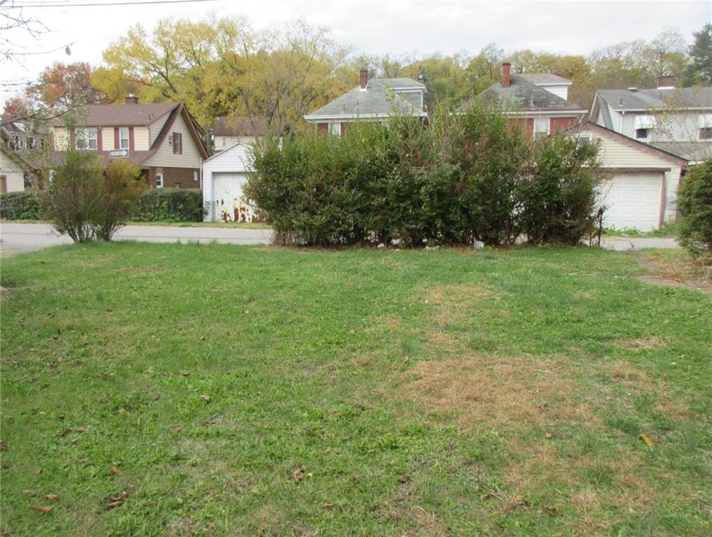 1027 1st Street McKees Rocks, PA 15136 - Photo 6 of 6 a view of a yard in front of a house