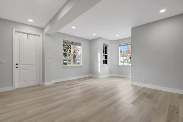 $4,250 | 1635 North Federal Highway, Delray Beach, FL 33483