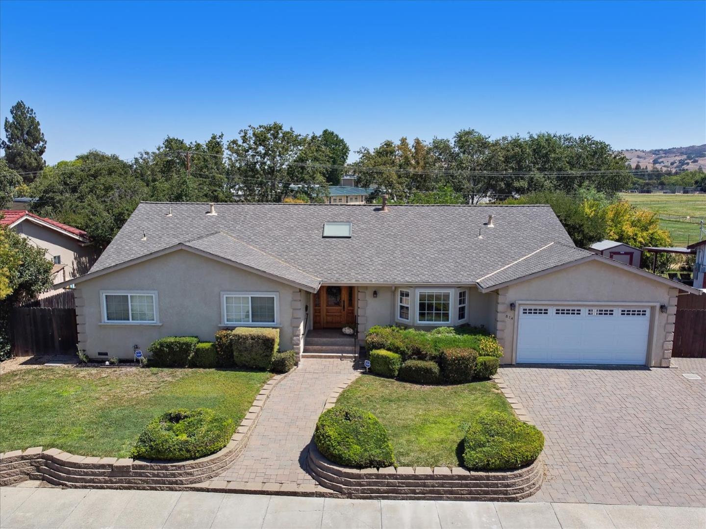814 Savannah Circle Walnut Creek, CA 94598 - Photo 36 of 41 a front view of a house with a yard and garage