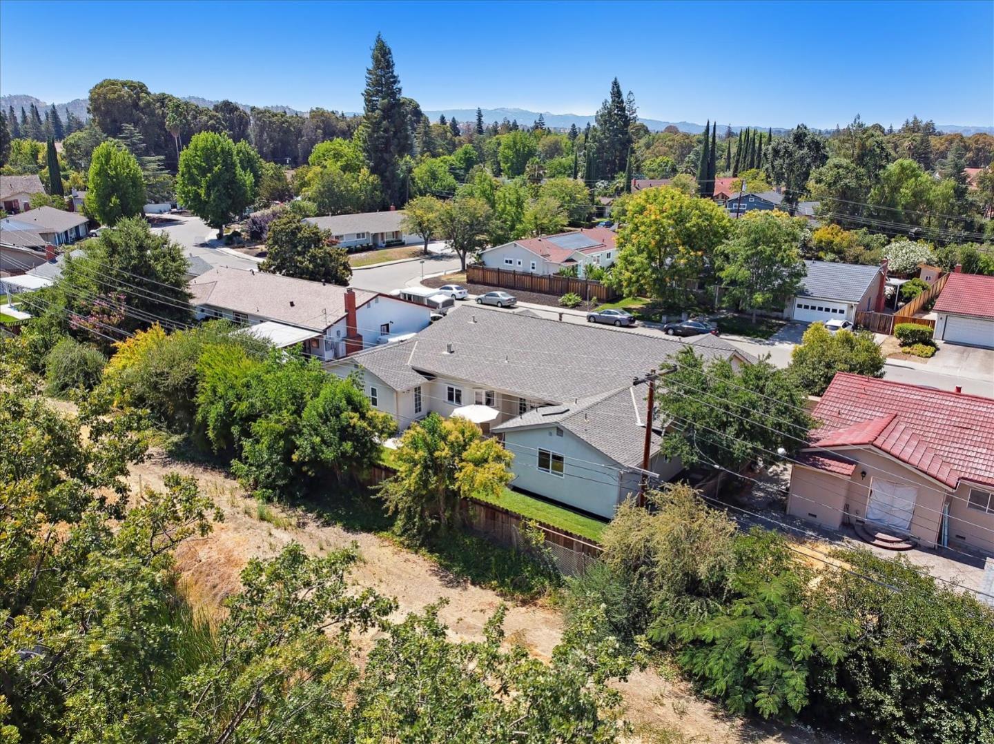 814 Savannah Circle Walnut Creek, CA 94598 - Photo 39 of 41 an aerial view of a houses with a yard