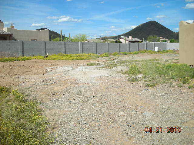 1210 West Briles Road Phoenix, AZ 85085 - Photo 5 of 20 Back between walls
