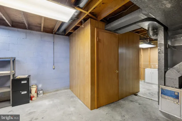 $429,900 | 945 Allen Drive, Winchester, VA 22601