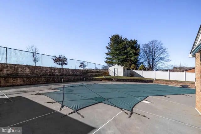 $429,900 | 945 Allen Drive, Winchester, VA 22601