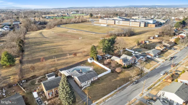 $429,900 | 945 Allen Drive, Winchester, VA 22601