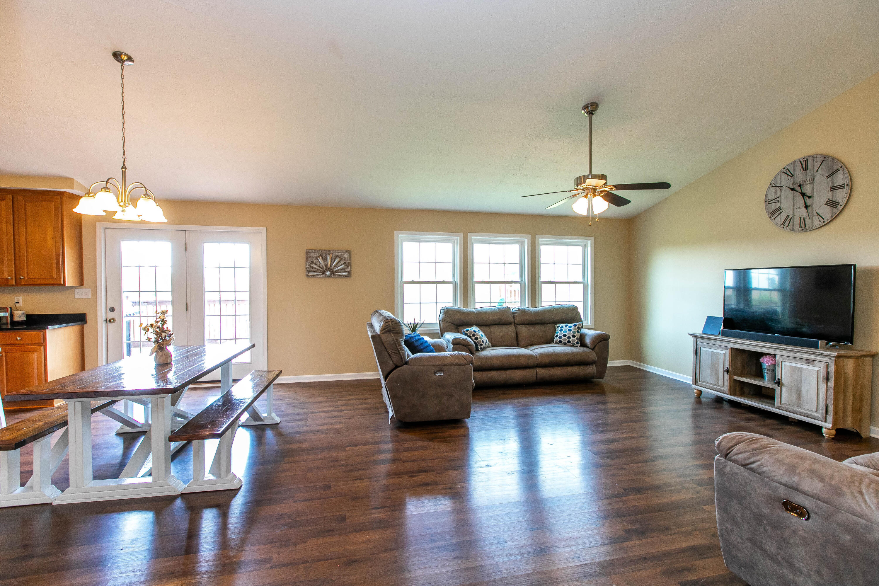 1025 Regency Road Danville, KY 40422 - Photo 13 of 35 1-5