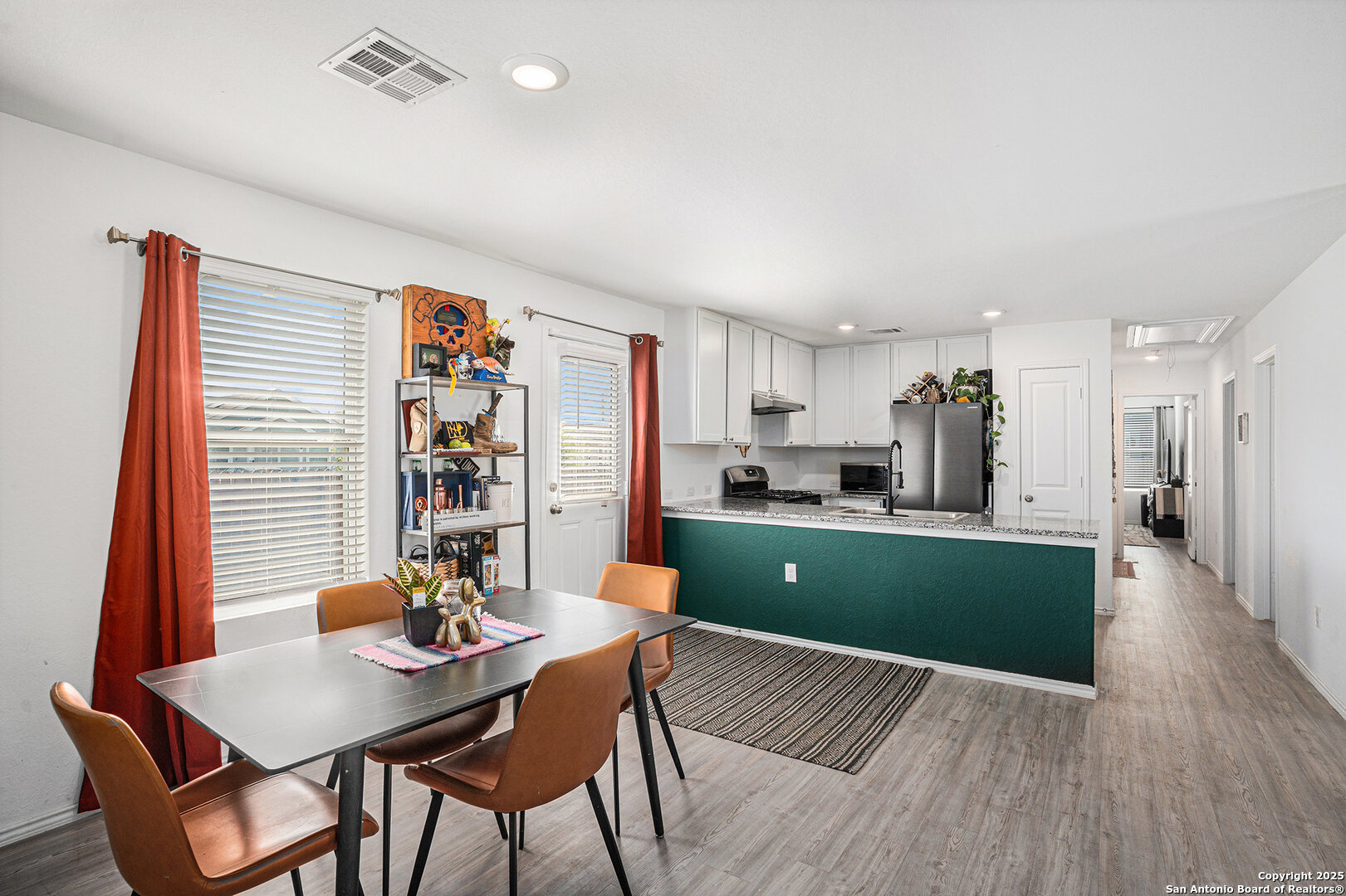 13802 Ostrich Run San Antonio, TX 78252 - Photo 12 of 32