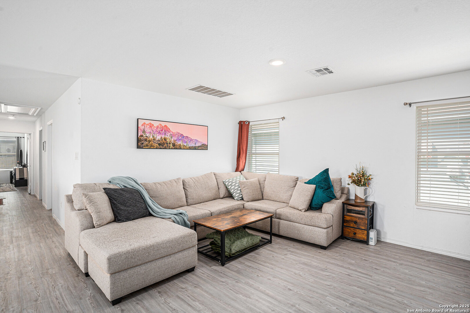 13802 Ostrich Run San Antonio, TX 78252 - Photo 6 of 32