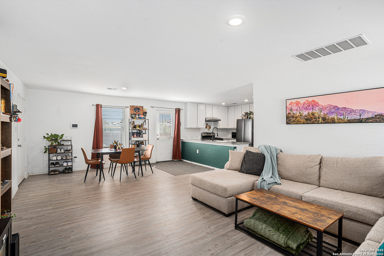 13802 Ostrich Run San Antonio, TX 78252 - Photo 8 of 32