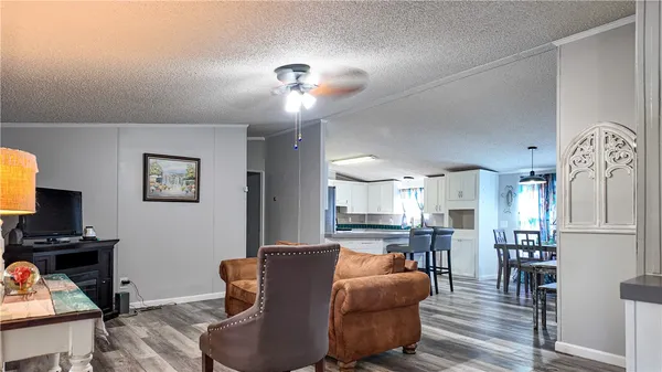 $195,000 | 255 Drury Lane, Hortense, GA 31543