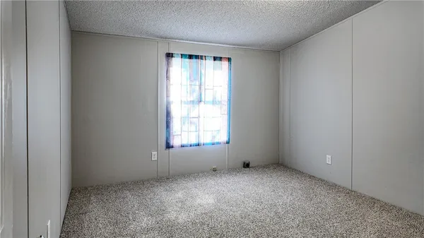 $195,000 | 255 Drury Lane, Hortense, GA 31543