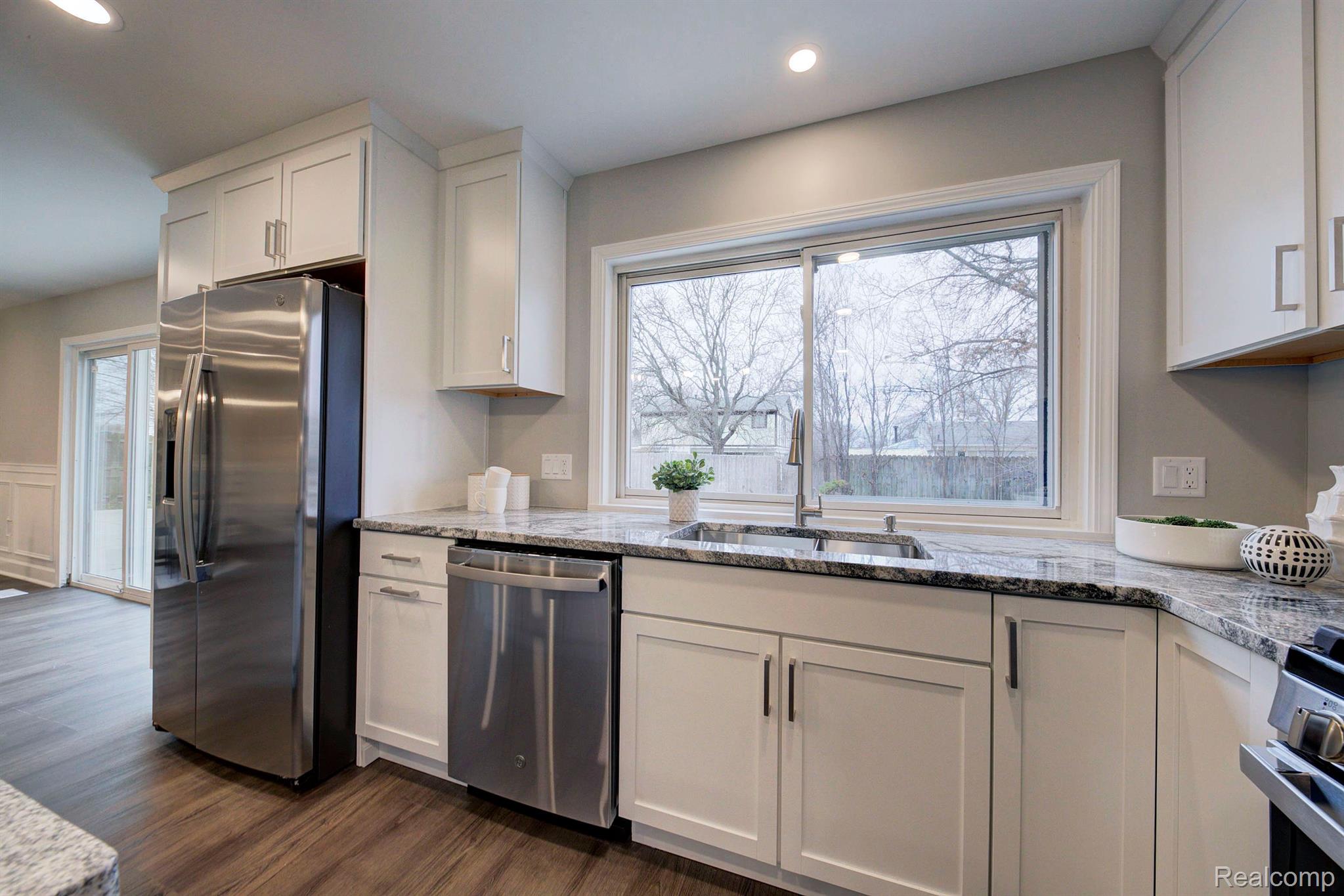 22667 Chestnut Tree Novi, MI 48375 - Photo 12 of 42