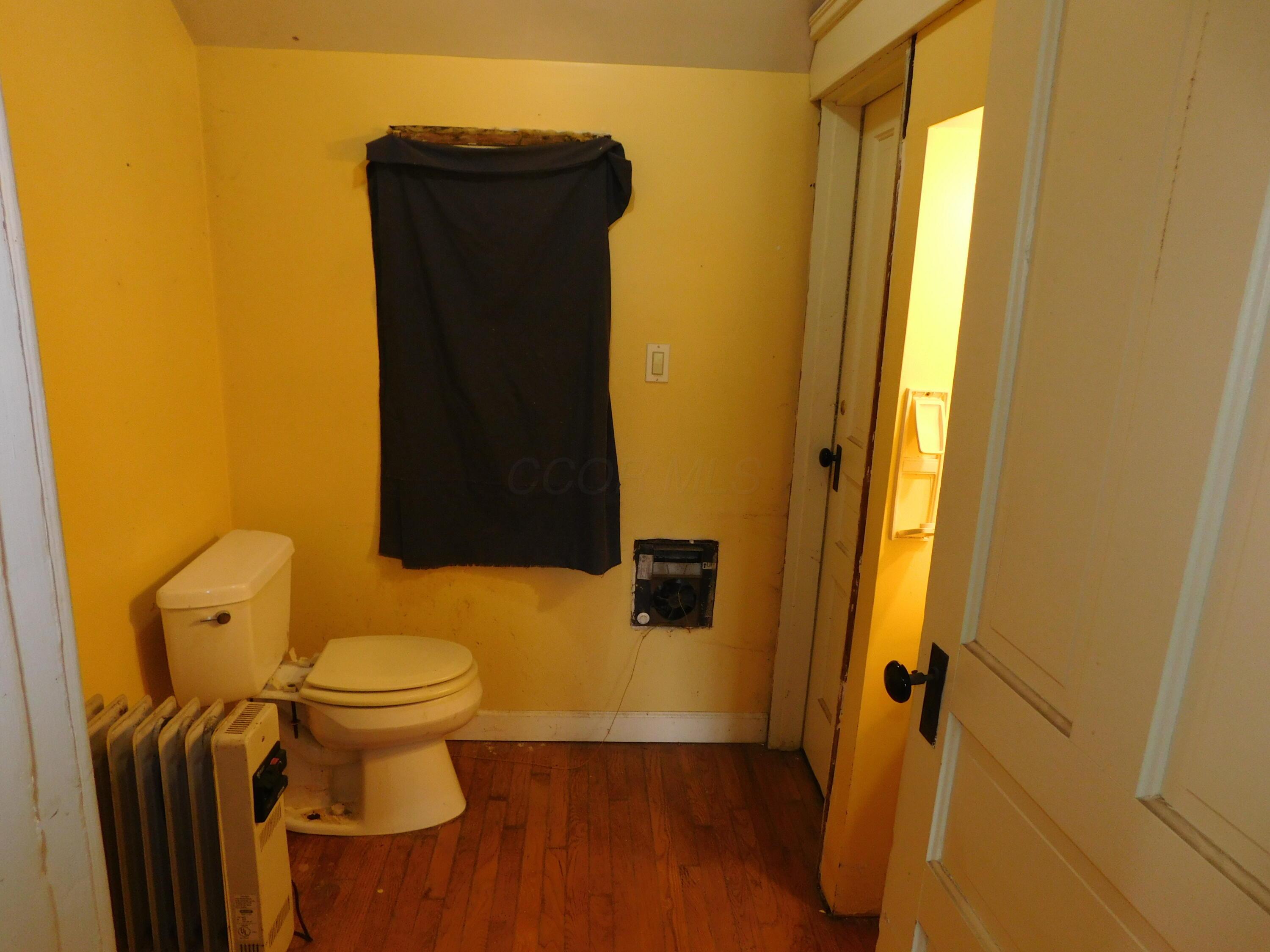 6753 Outville Road Southwest Pataskala, OH 43062 - Photo 23 of 23 1st Floor half bath