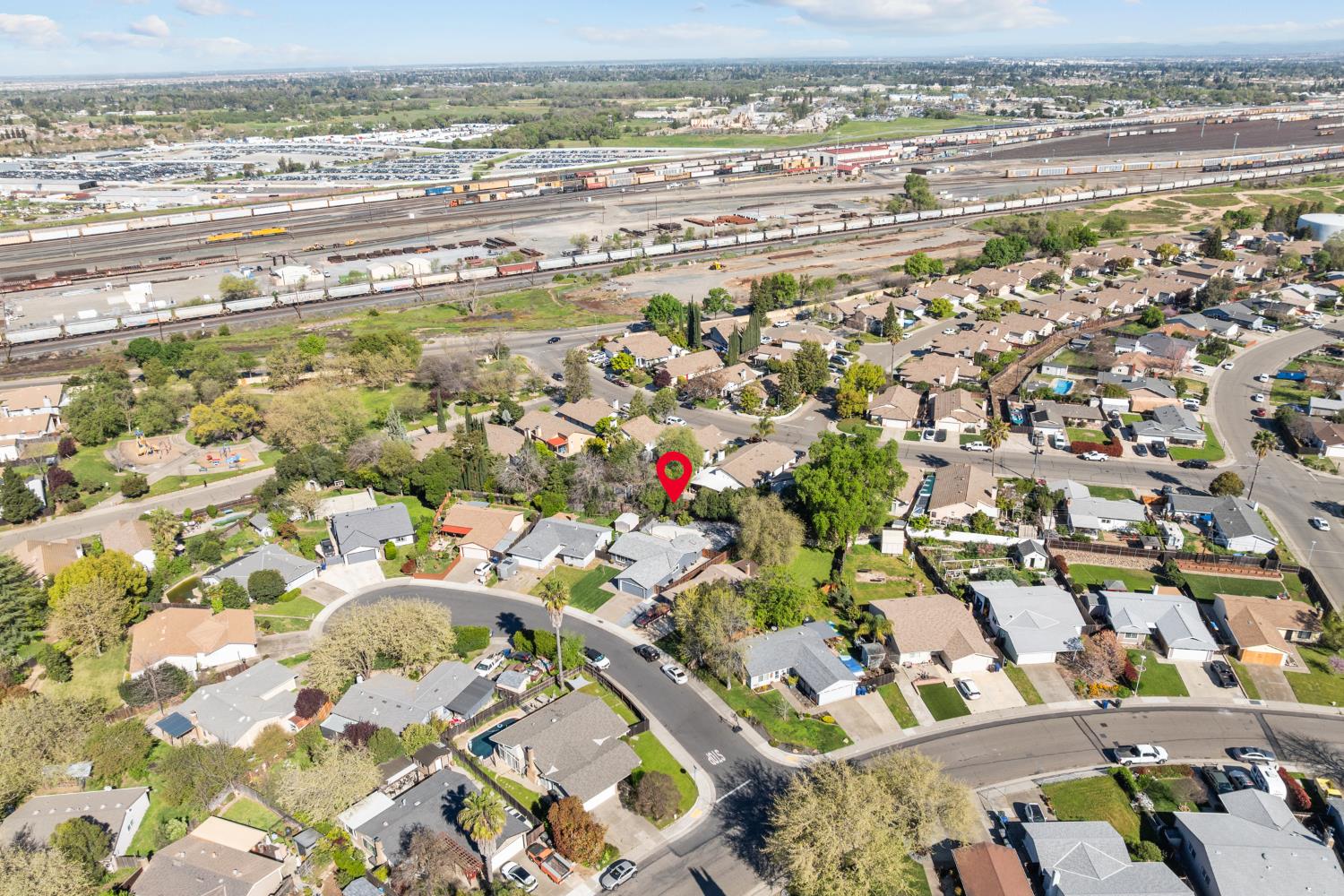 6321 Paco Court Citrus Heights, CA 95621 - Photo 35 of 36 view of city and ocean