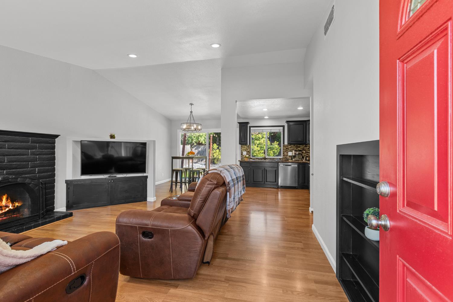 6321 Paco Court Citrus Heights, CA 95621 - Photo 7 of 36 a living room with furniture and a flat screen tv