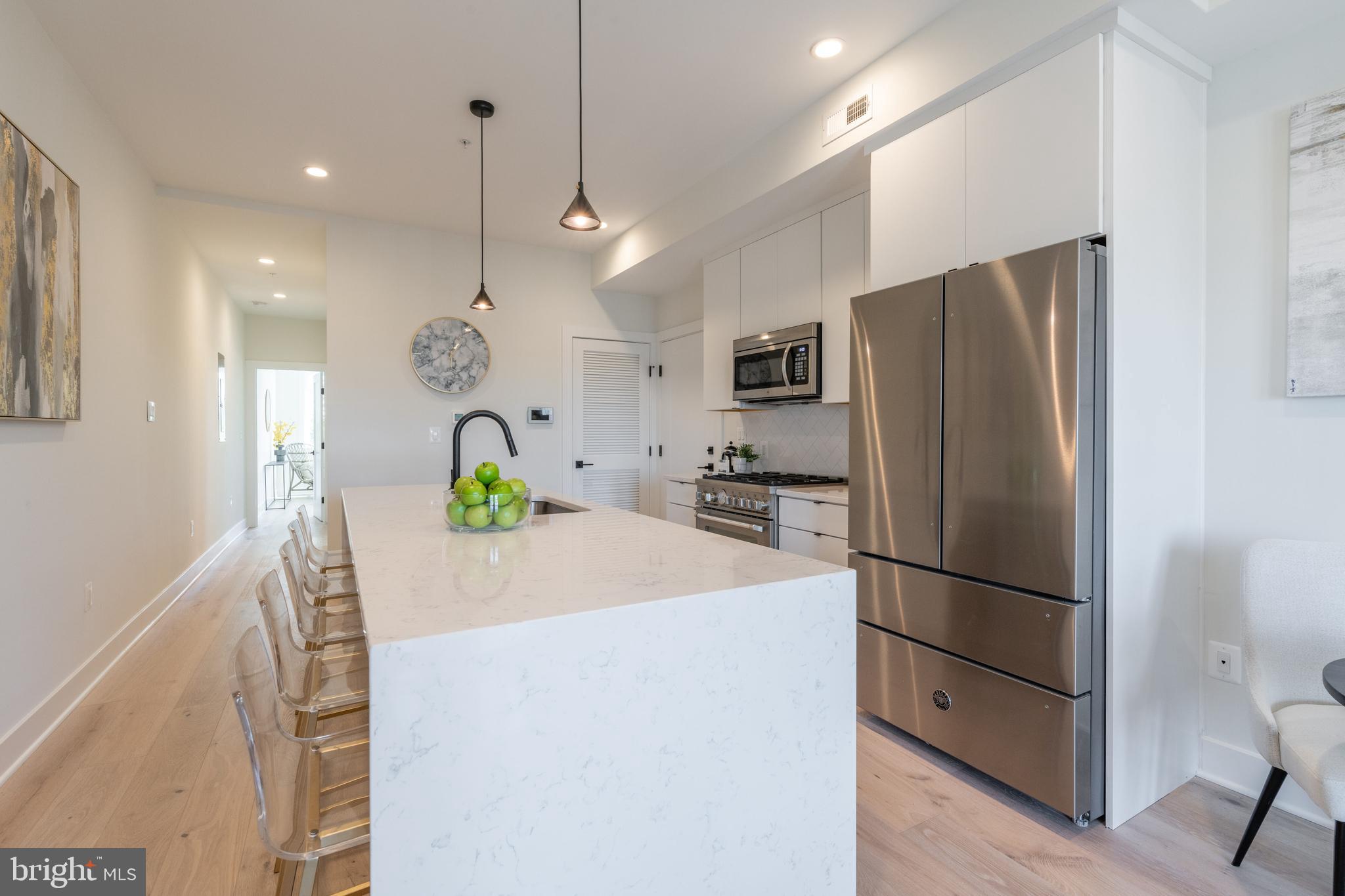 1011 18th Street Northeast, Unit PH7 Washington, DC 20002 - Photo 8 of 32