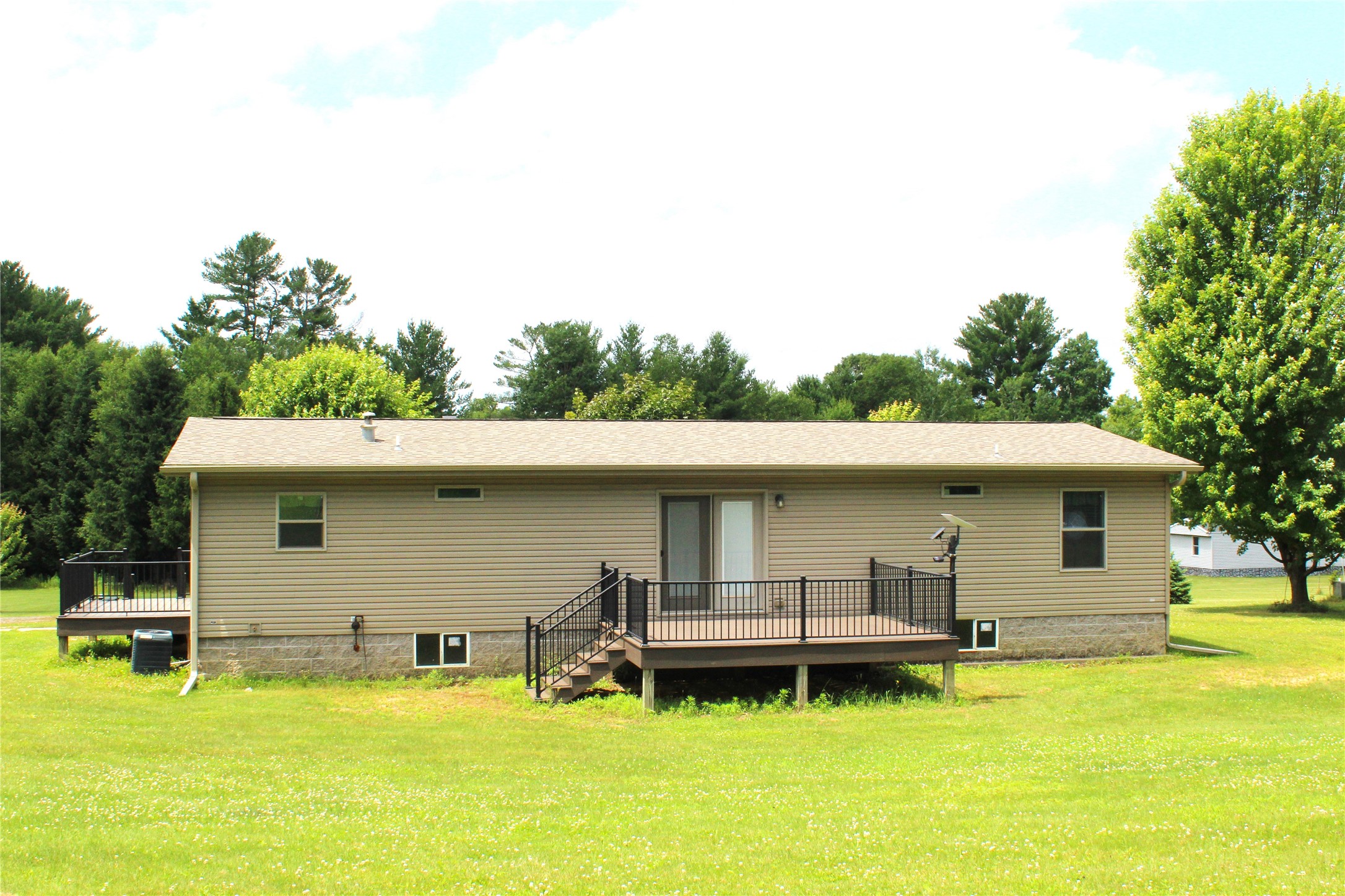 N7324 South Sechlerville Road Hixton, WI 54635 - Photo 6 of 40