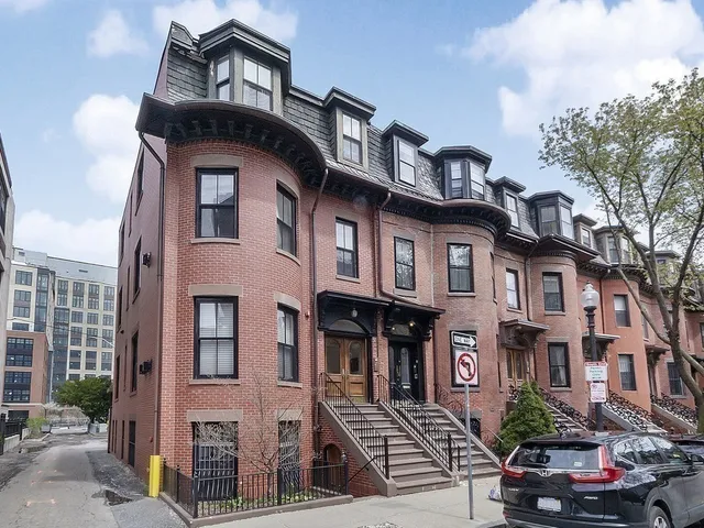 $4,000 | 70 East Brookline Street, Unit 1, Boston, MA 02118