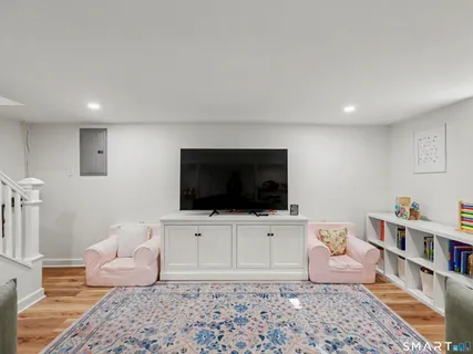 $1,175,000 | 9 Patton Drive, Darien, CT 06820