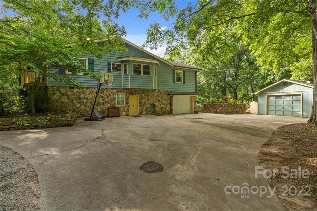 2790 Spring Valley Road Rock Hill, SC 29730 - Photo 7 of 42 Gallery Image 7