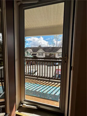 $1,725 | 105 South Montgomery Street, Unit B1 4, Walden, NY 12586