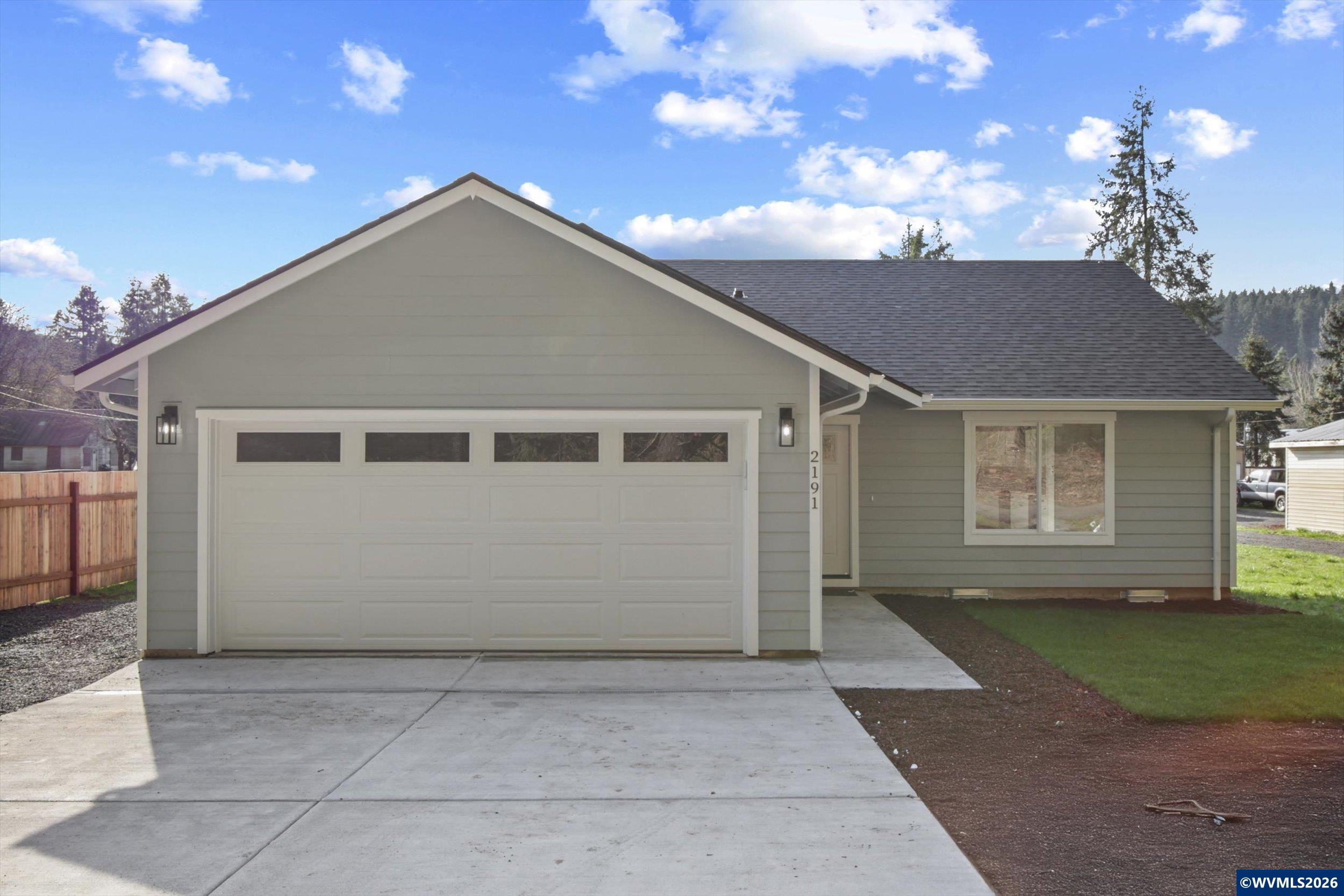 2201 Ames Creek Road Sweet Home, OR 97386 - Photo 3 of 41