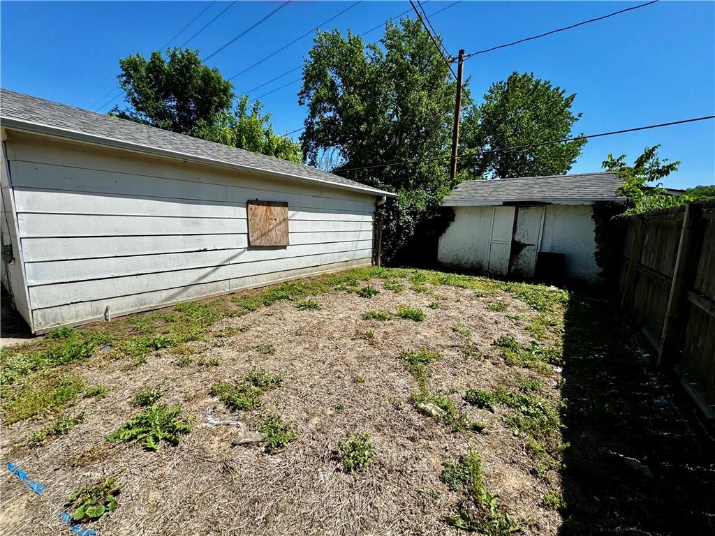 718 Thompson Avenue St. Joseph, MO 64504 - Photo 14 of 15