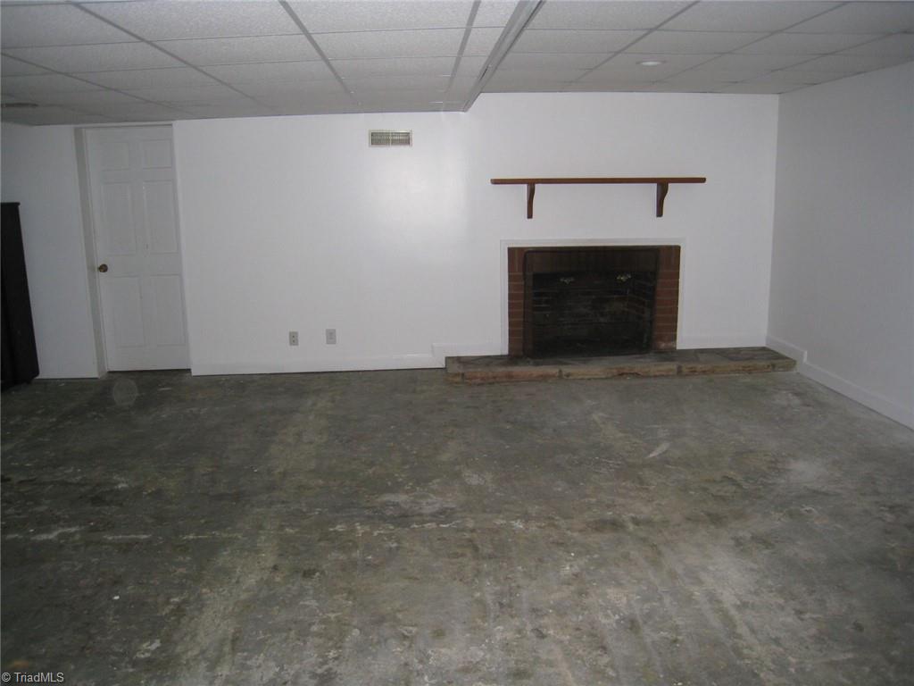 951 West Dodson Mill Road Pilot Mountain, NC 27041 - Photo 26 of 36 Basement garage/shop
