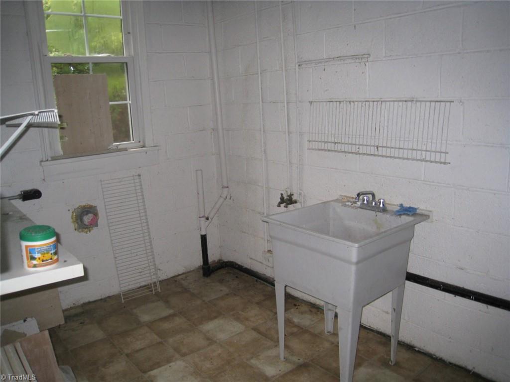 951 West Dodson Mill Road Pilot Mountain, NC 27041 - Photo 36 of 36 Furnace