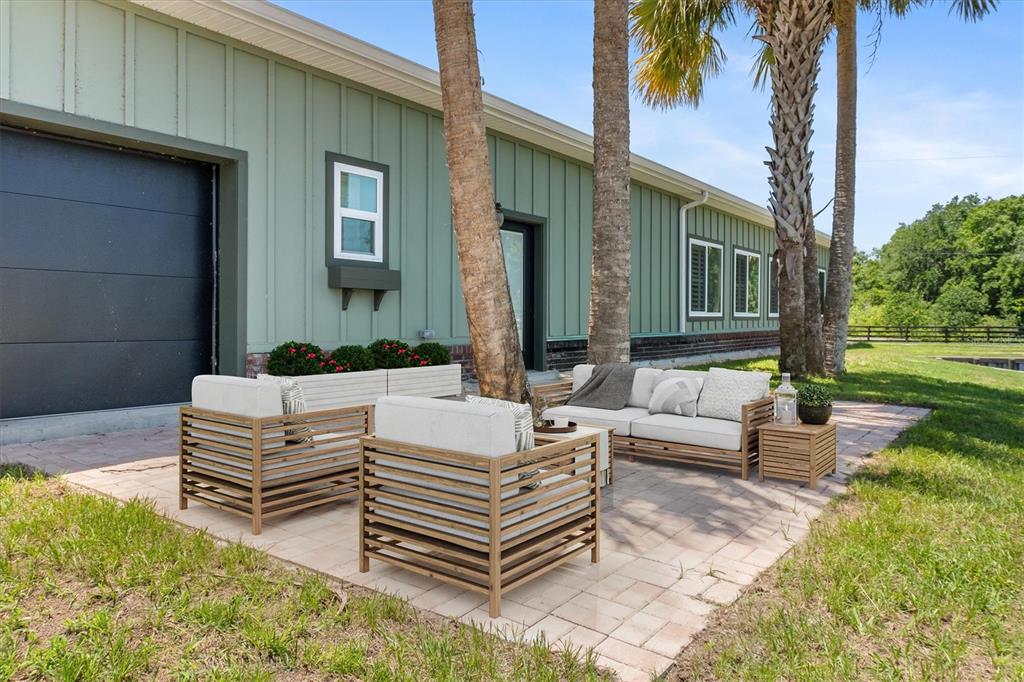 3943 Northwest 219th Street Road Micanopy, FL 32667 - Photo 31 of 33