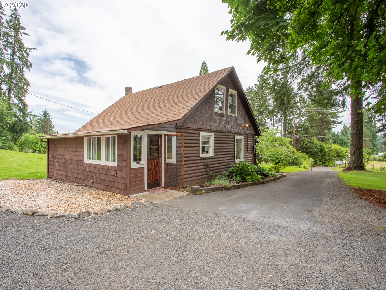 16241 South Hattan Road Oregon City, OR 97045 - Photo 3 of 32 Gallery Image 3