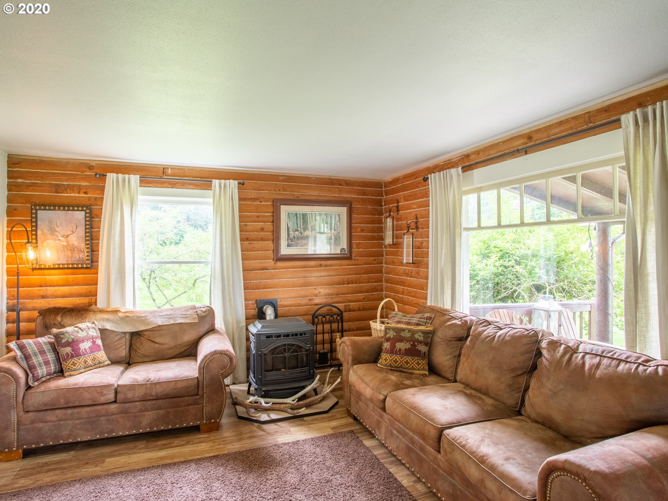 16241 South Hattan Road Oregon City, OR 97045 - Photo 6 of 32 Gallery Image 6