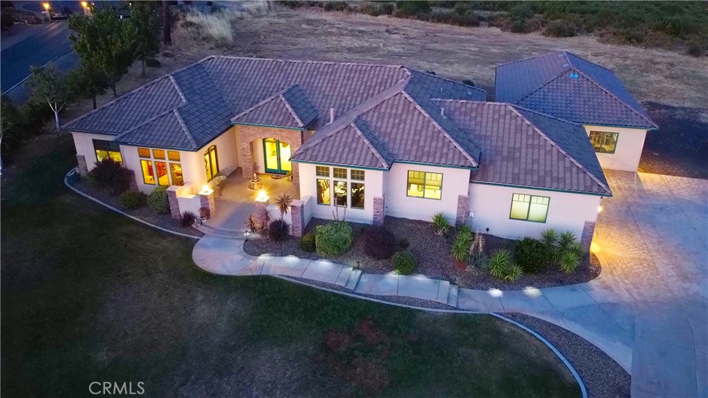 18 Tuscan Drive Paradise, CA 95969 - Photo 1 of 30 Front of Home