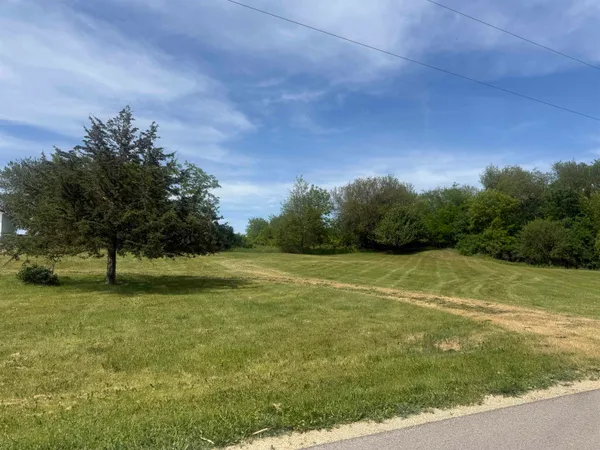 $149,000 | 1-acre Lot 1-acre, Cambridge, WI 53523