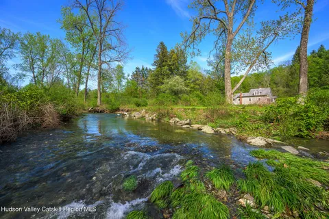 $450,000 | 11351 Highway 22, Austerlitz, NY 12017