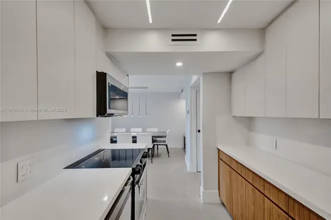 $355,000 | 3401 North Country Club Drive, Unit 619, Aventura, FL 33180