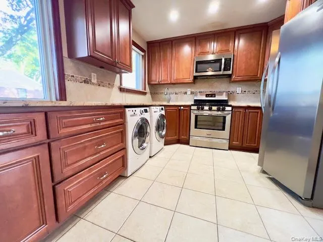 $359,000 | 216-37 68th Avenue, Unit 2 | Oakland Gardens