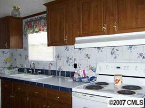 2316 McCraw Road Mooresboro, NC 28114 - Photo 3 of 6 Gallery Image 3