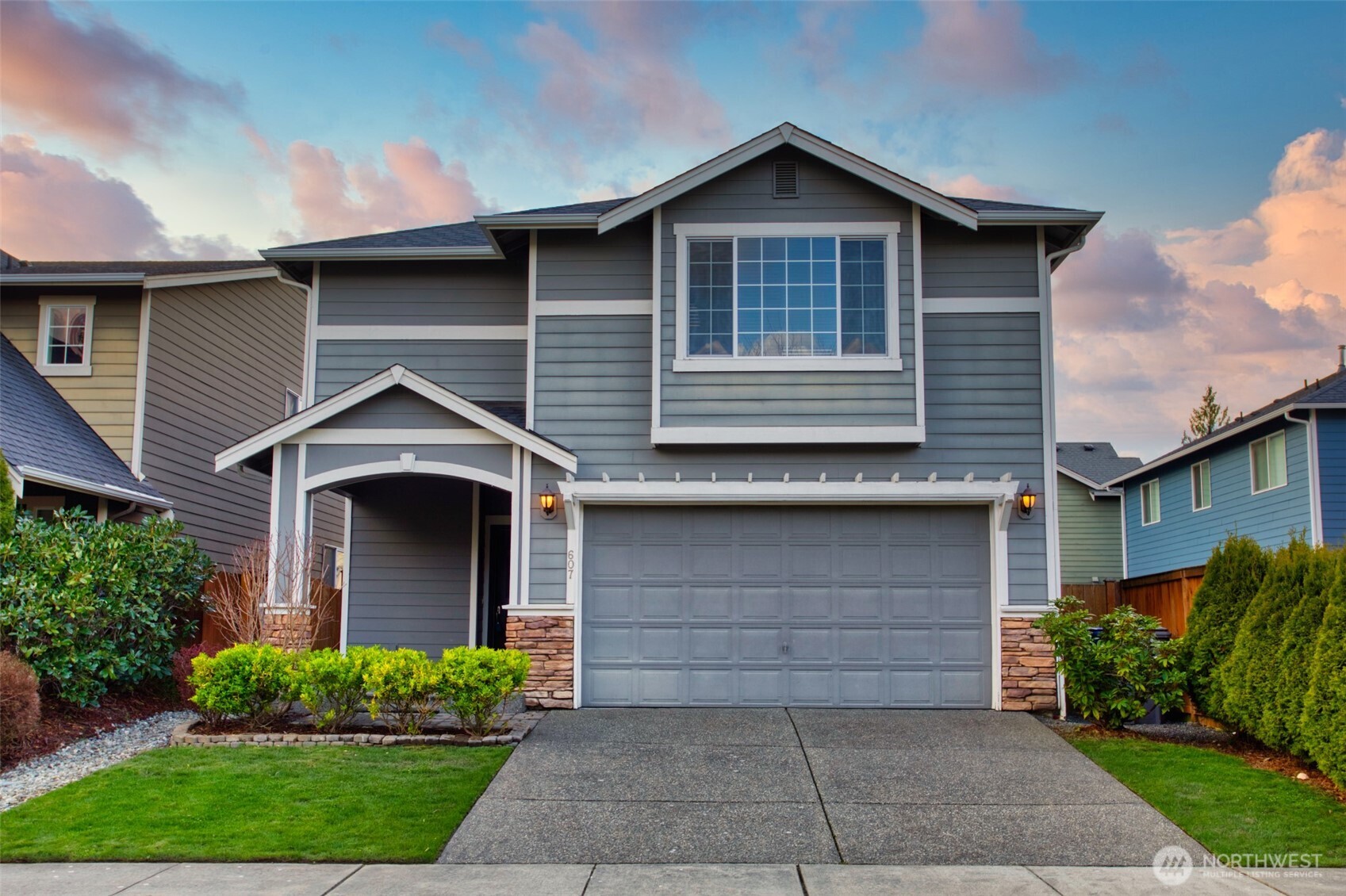 607 194th Place Southeast, Unit 29 Bothell, WA 98012 - Photo 1 of 32