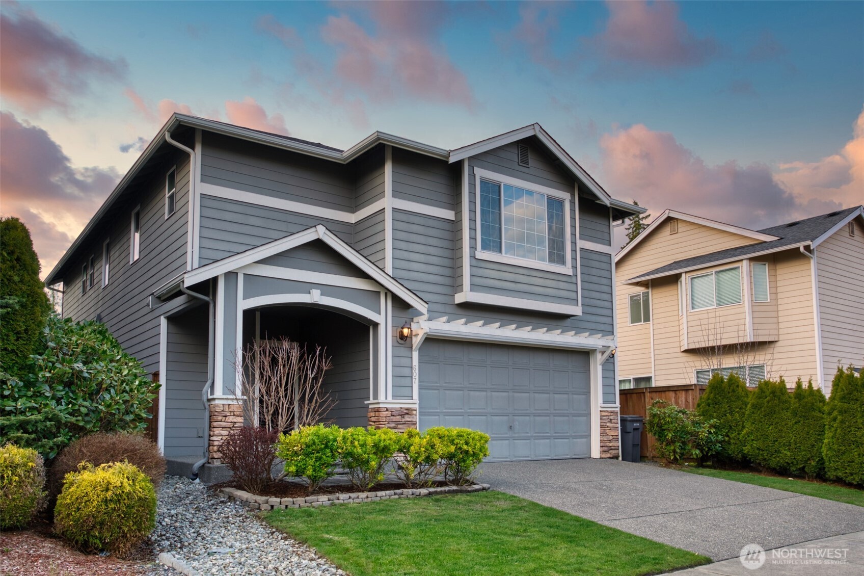 607 194th Place Southeast, Unit 29 Bothell, WA 98012 - Photo 2 of 32